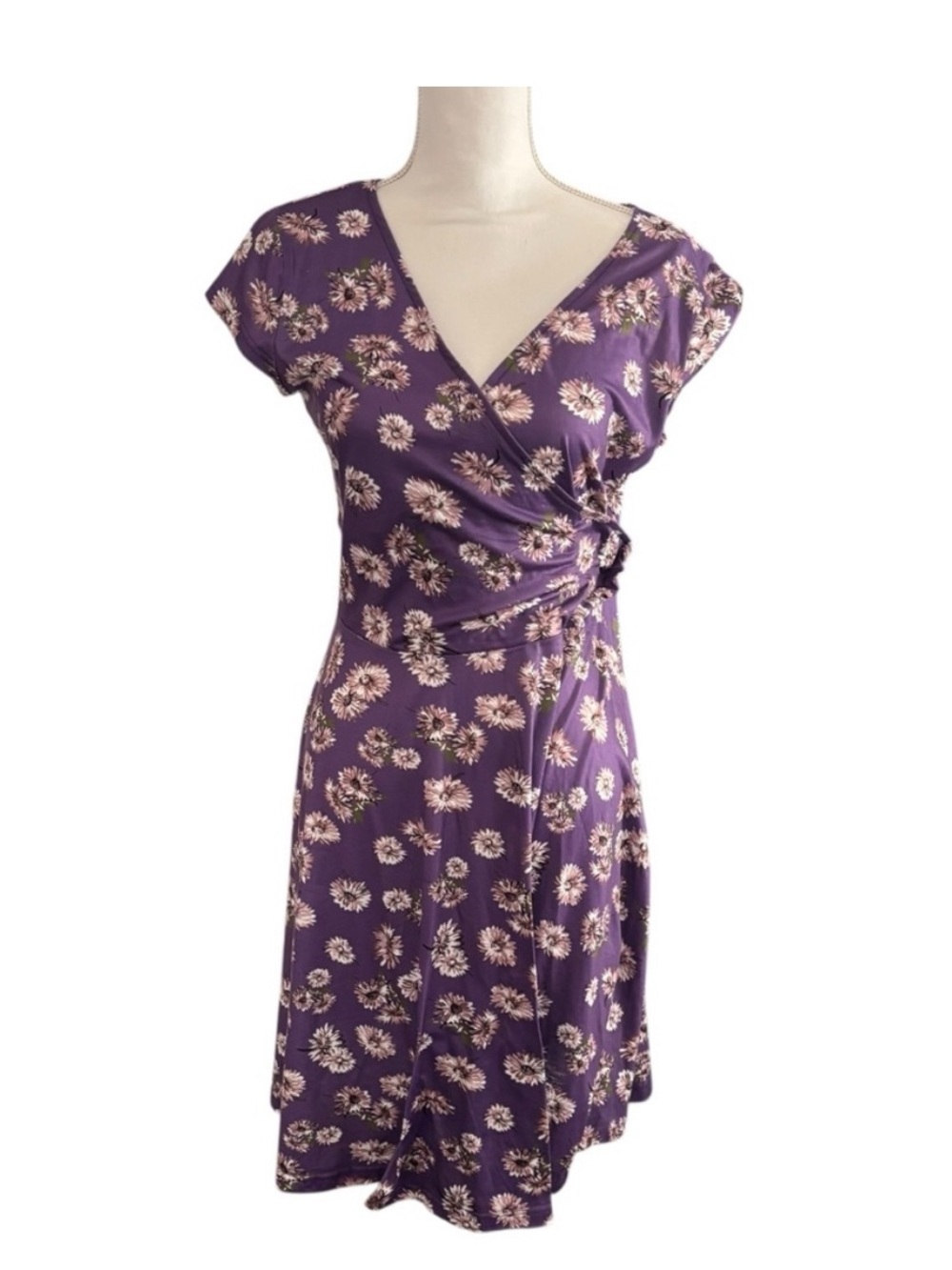 NWT Women’s Purple Floral V-Neck Wrap Dress XL Short Sleeve Fit & Flare